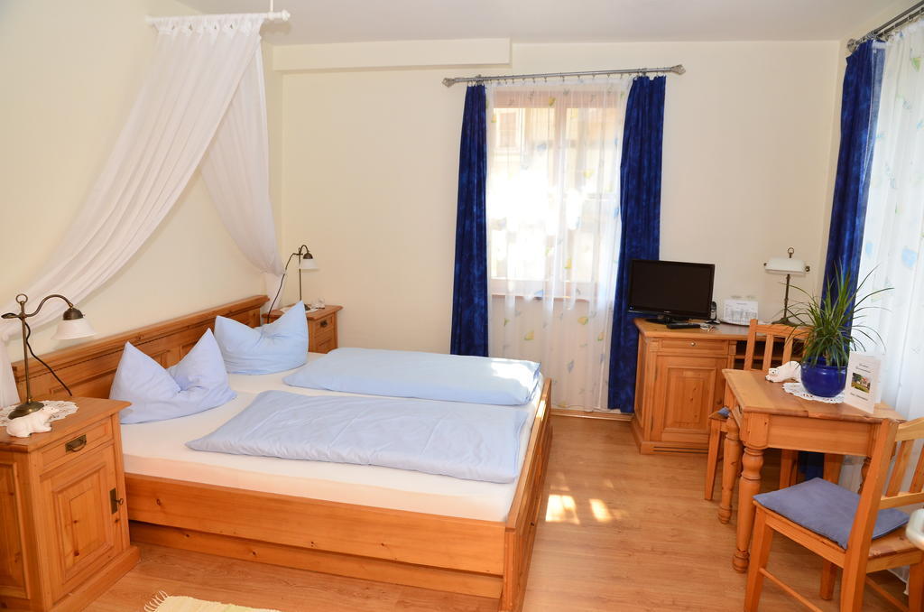 Landhotel Gemeindeschaenke Wanfried Номер фото